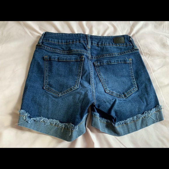 Cuffed denim shorts - Picture 2 of 2